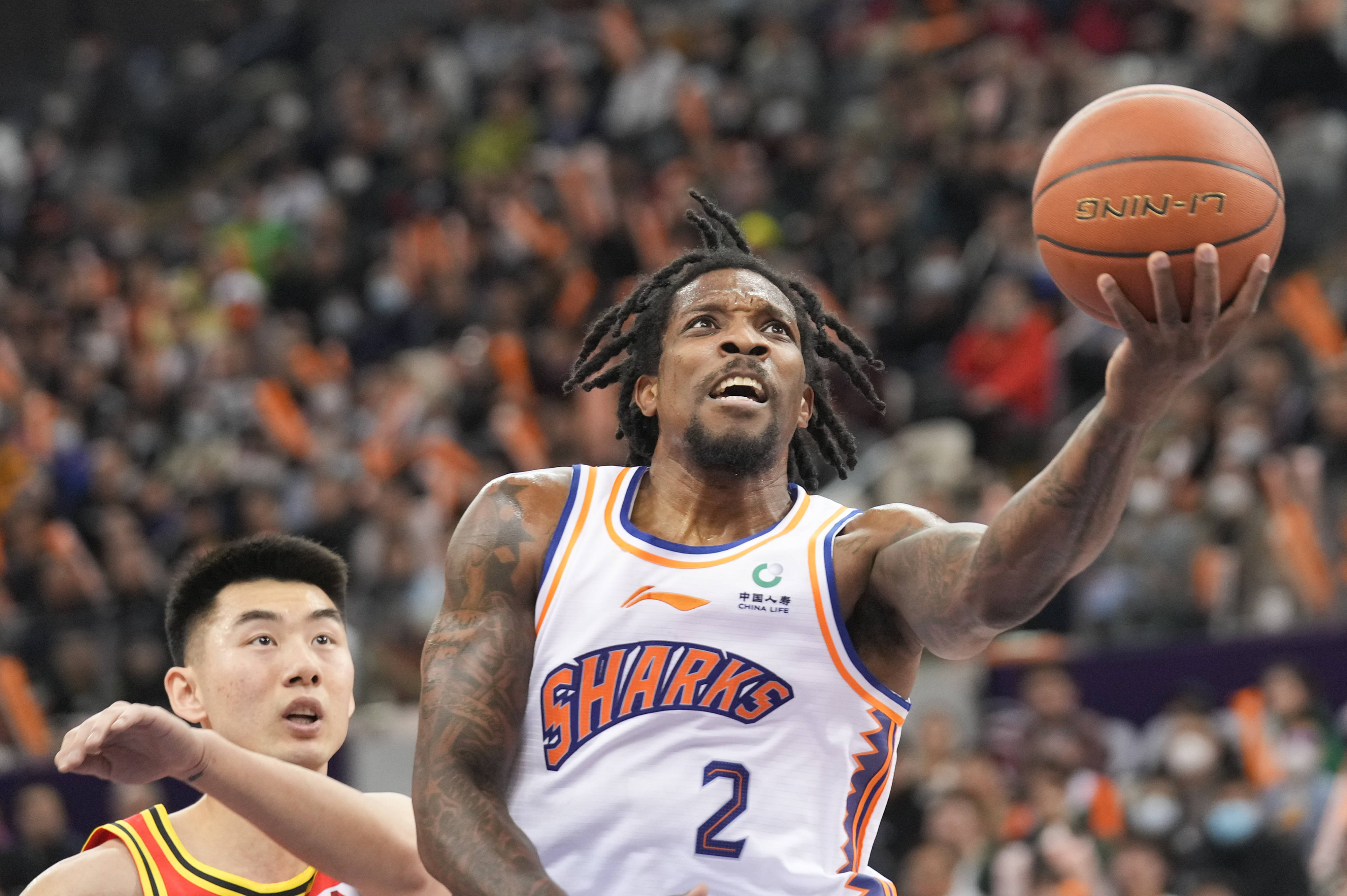 包含失误频繁：上海队19次失误，失去赢球主动权！的词条