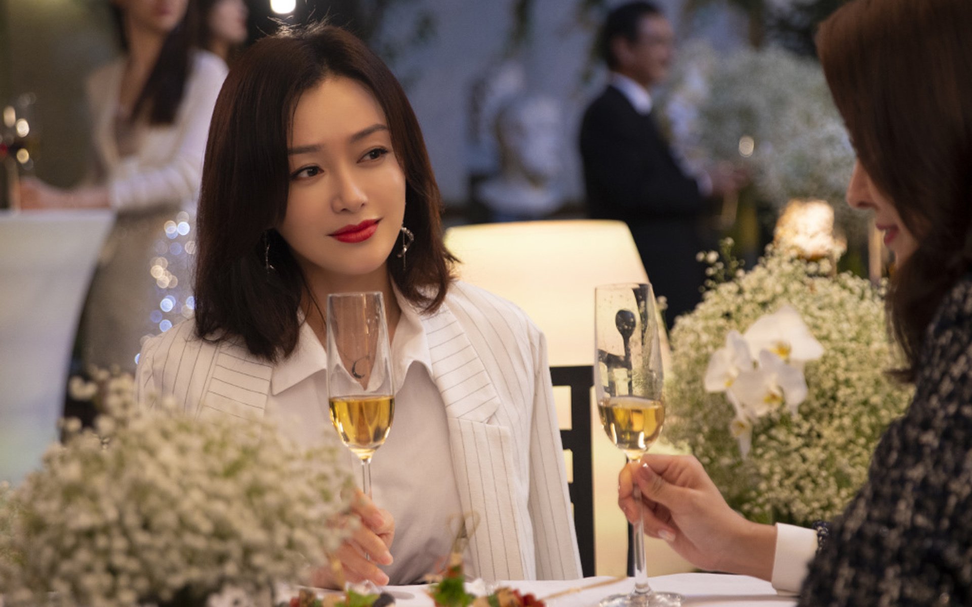 纽卡斯尔联成功保级,回归胜利轨道,纽卡斯尔联队收购最新消息