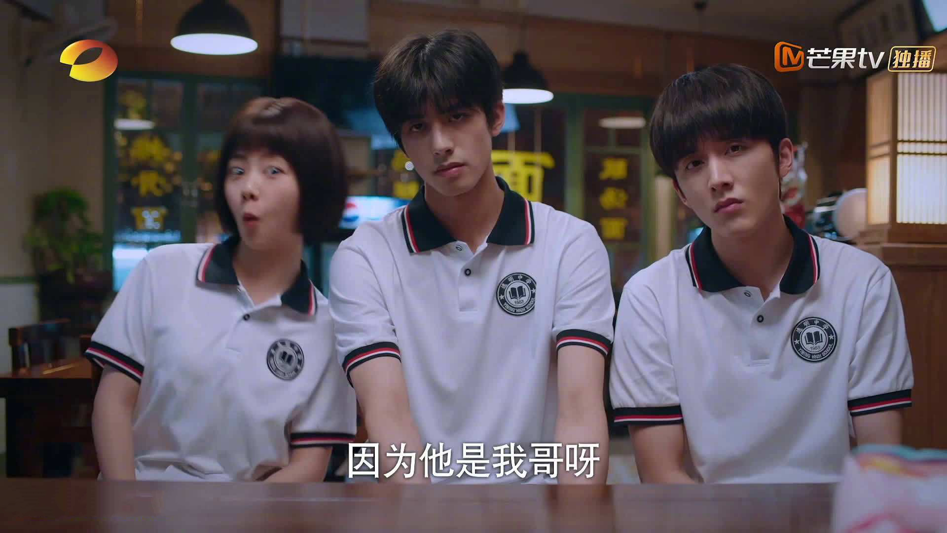 室外足球:城市中的绿洲与运动新地标,室外足球场图片