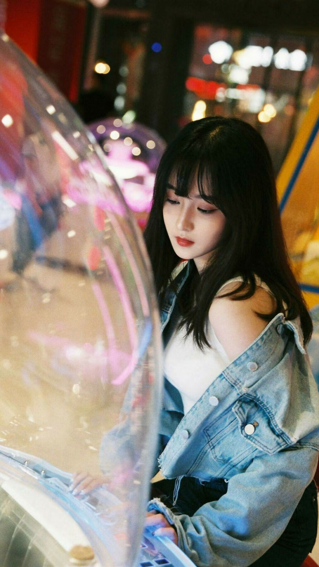 未来足球场馆全面采用太阳能+风能等可再生能源,实现绿色运营,2021足球场地建设规划